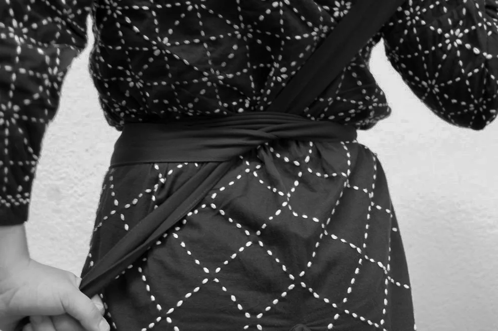 Step 8 of tying the hakama